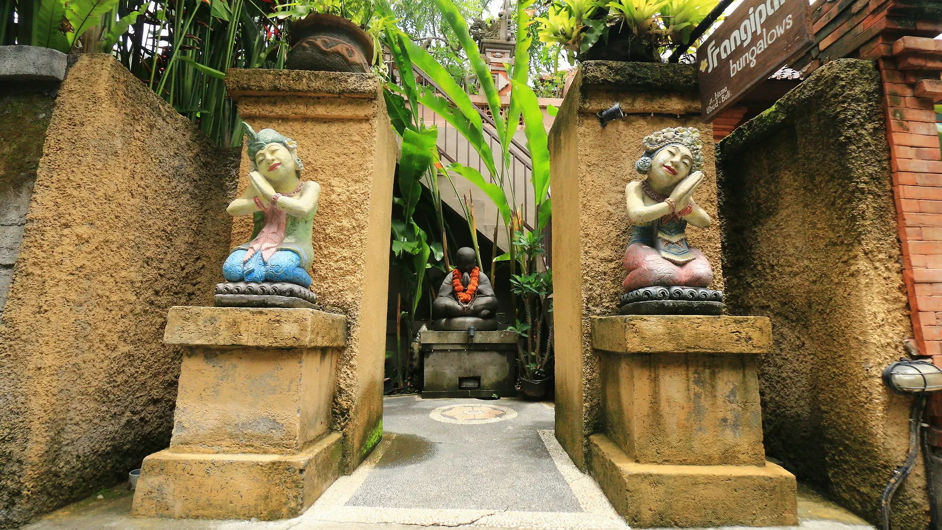 Guest house Frangipani Bungalow Ubud  Indonesia